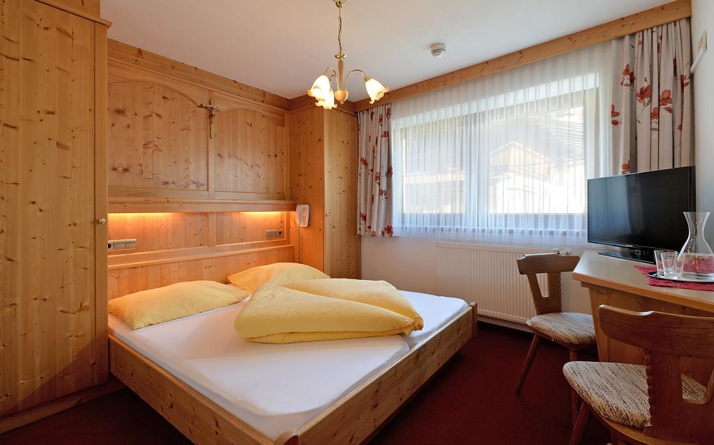 Hotel Garberwirt ヒパッハ エクステリア 写真